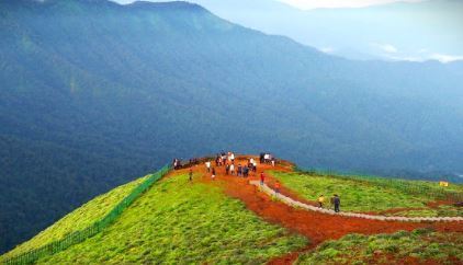august me ghumne ki jagah coorg