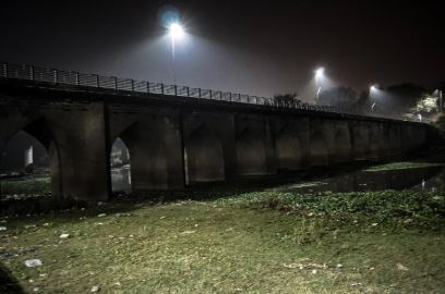 most haunted places in india holkar bridge