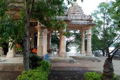 Nageshwar Mahadev Mandir saputara ghumne ki jagah