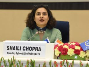 Shaili Chopra best news anchor