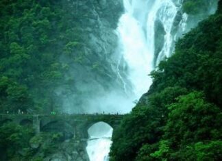 dudhsagar falls best waterfalls in india