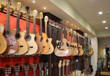 16 Best Guitar Websites, Influencers & Youtube Channels best guitar websites